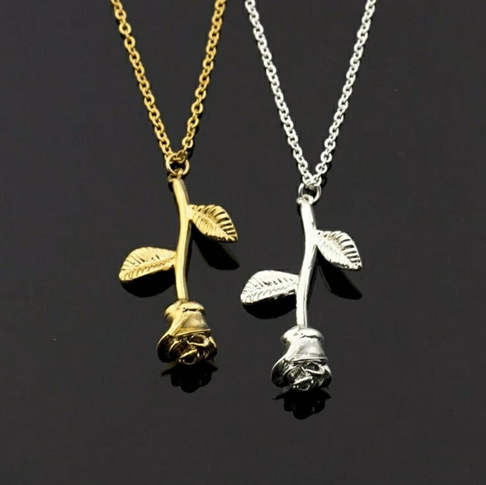 Beautiful Rose Necklace